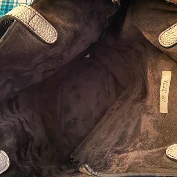 Kenneth Cole Tote Bag - Picture 4 of 5